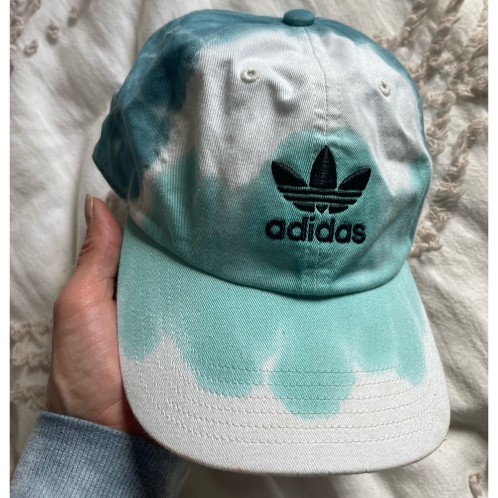 Womens Adidas cap